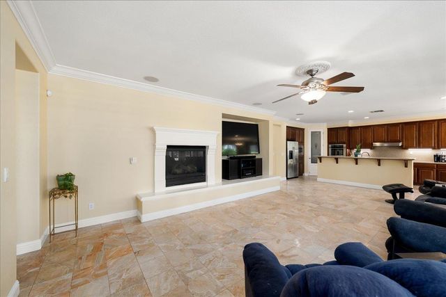 8704 Tapaderas Loop, Roseville, CA 95747