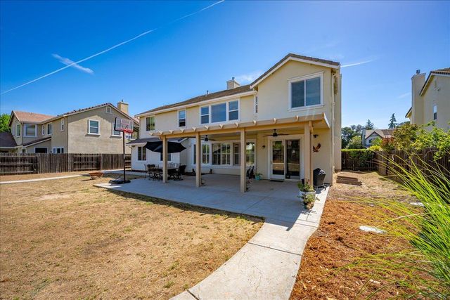 8704 Tapaderas Loop, Roseville, CA 95747