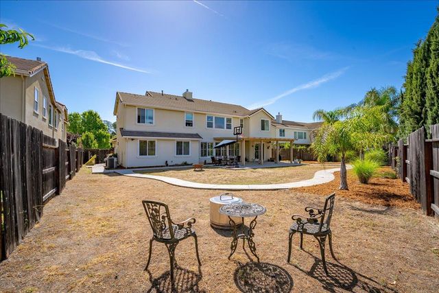 8704 Tapaderas Loop, Roseville, CA 95747