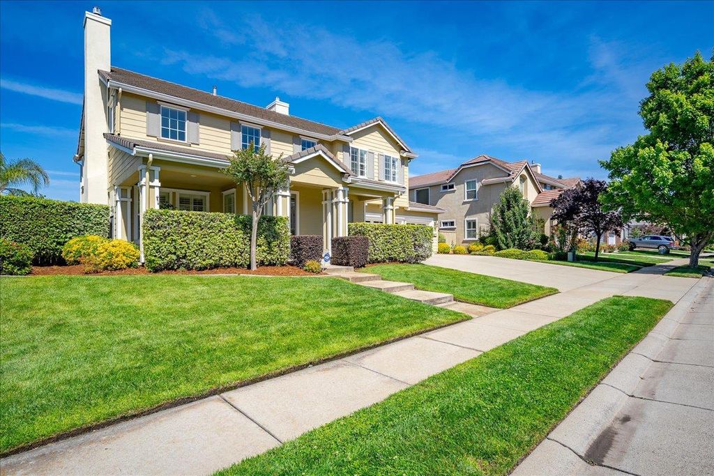 8704 Tapaderas Loop, Roseville, CA 95747
