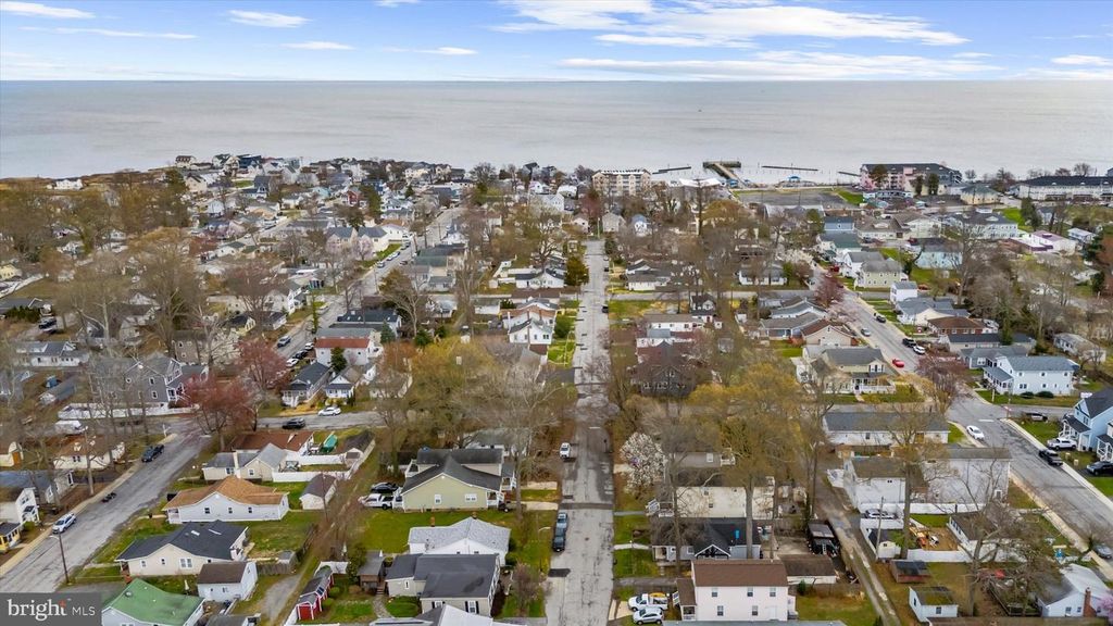 Image 44 of property listing at 3913 6TH ST, North Beach, MD 20714