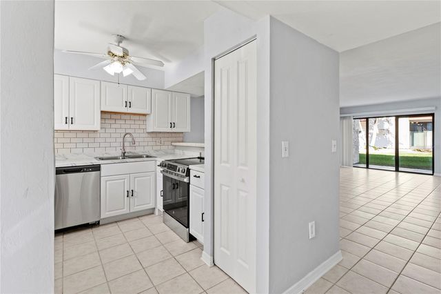 1801 GULF DRIVE N 160, Bradenton Beach, FL 34217