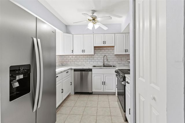 1801 GULF DRIVE N 160, Bradenton Beach, FL 34217