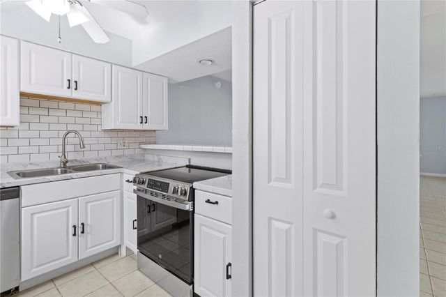 1801 GULF DRIVE N 160, Bradenton Beach, FL 34217