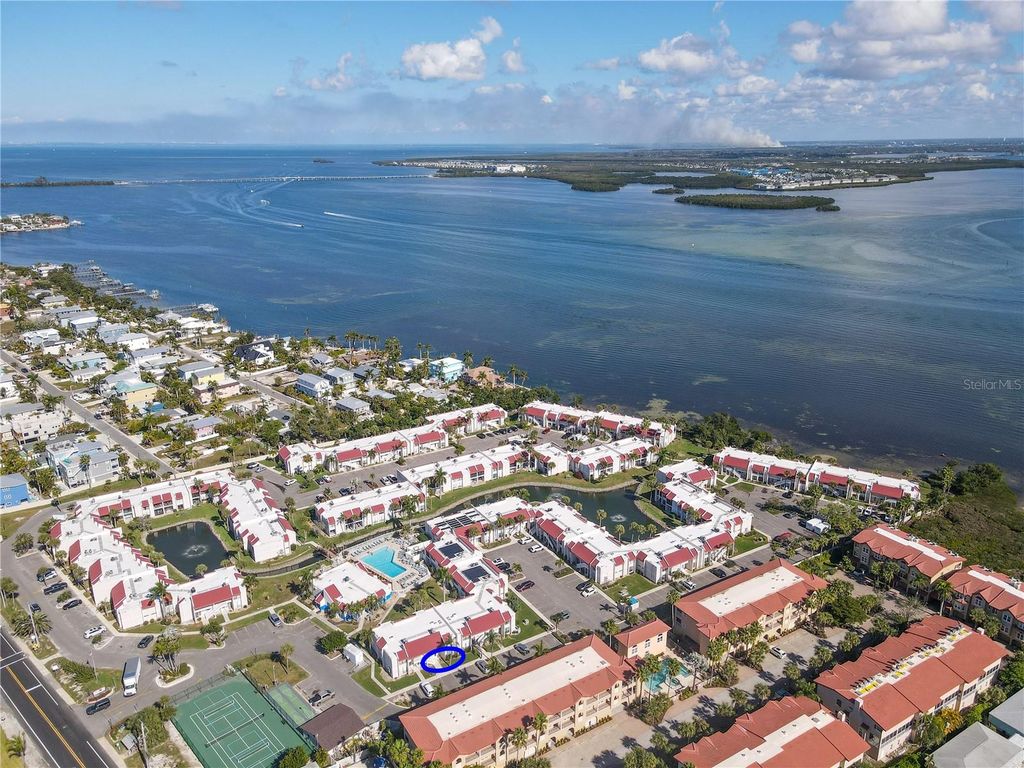 Image 14 of property listing at 1801 GULF DRIVE N 160, Bradenton Beach, FL 34217