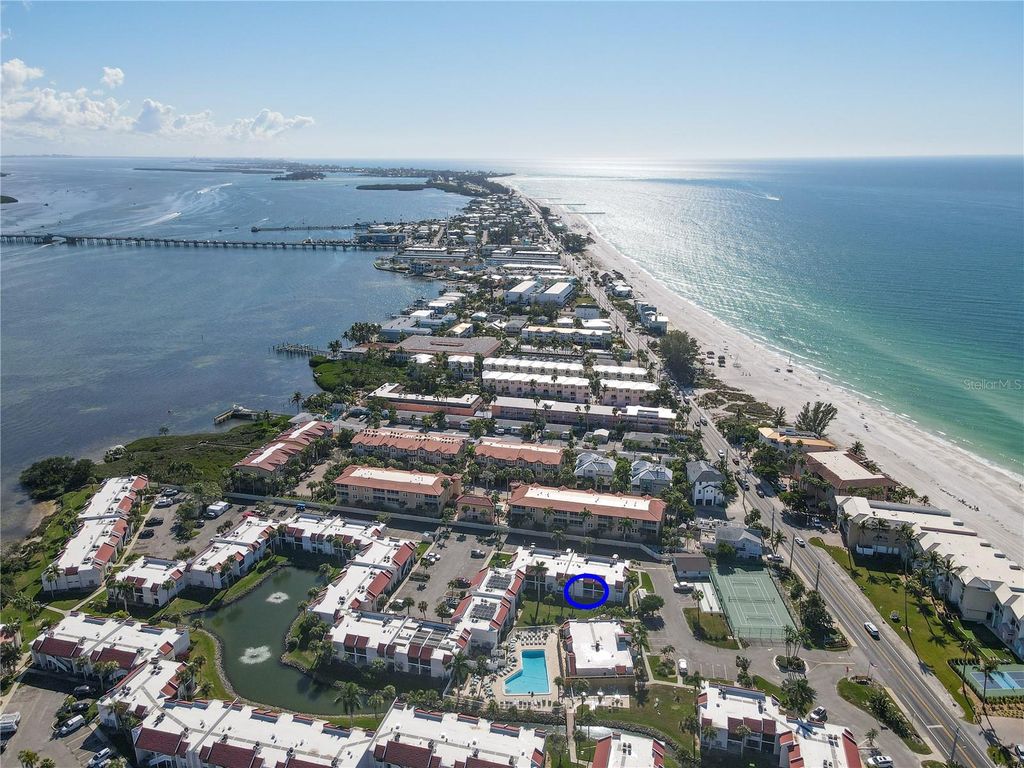 Image 18 of property listing at 1801 GULF DRIVE N 160, Bradenton Beach, FL 34217