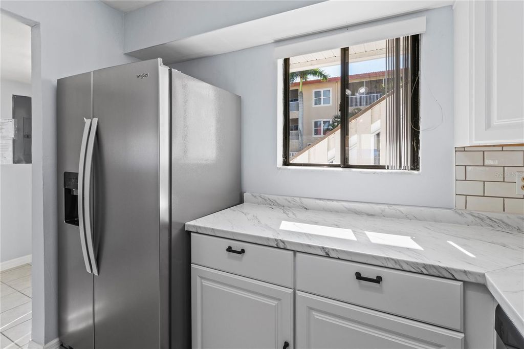 Image 34 of property listing at 1801 GULF DRIVE N 160, Bradenton Beach, FL 34217