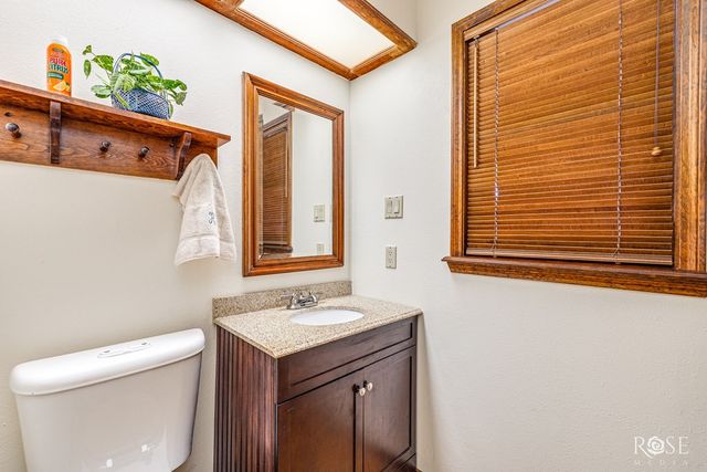 120 Kings Road, Sonora, TX 76950