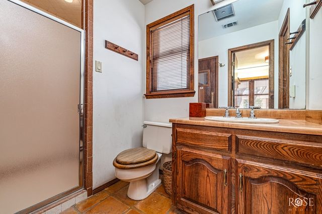 120 Kings Road, Sonora, TX 76950