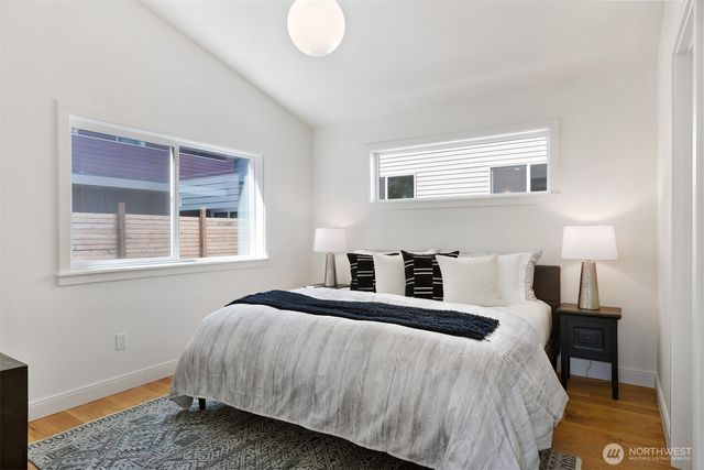 709 N 65th Street, Seattle, WA 98103