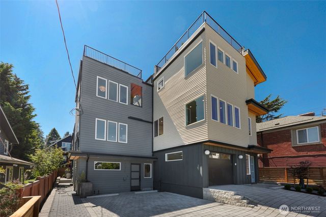 709 N 65th Street, Seattle, WA 98103