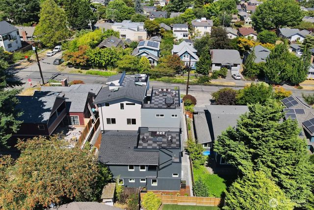 709 N 65th Street, Seattle, WA 98103