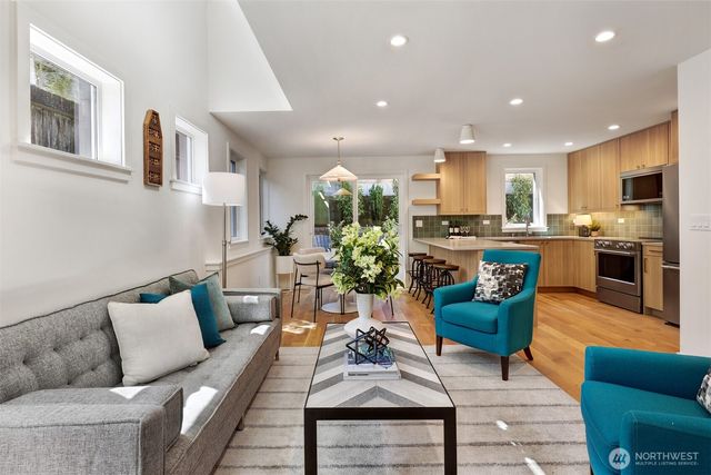709 N 65th Street, Seattle, WA 98103