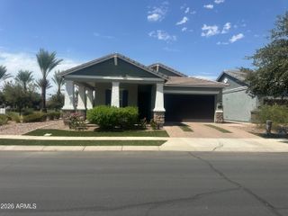 10556 E NICHOLS Avenue, Mesa, AZ 85209