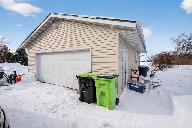 422 COURT STREET, Chilton, WI 53014