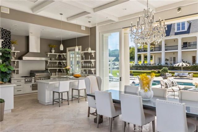 85 Crestview, Camarillo, CA 93010