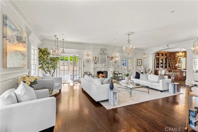 85 Crestview, Camarillo, CA 93010