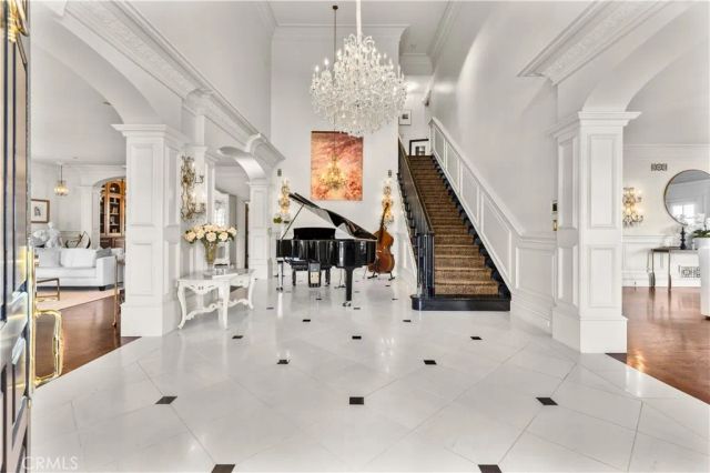 85 Crestview, Camarillo, CA 93010