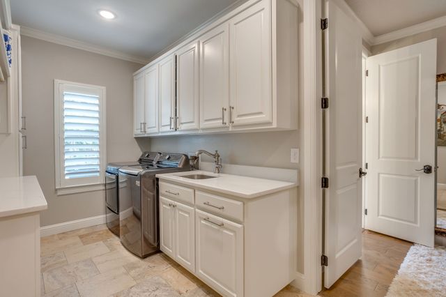 138 Calle Encino Lane, Millsap, TX 76066