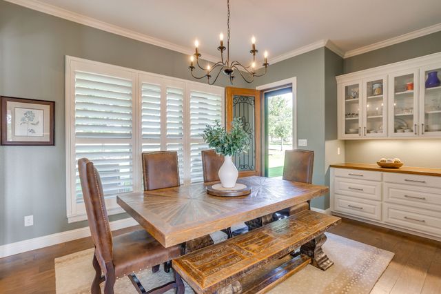 138 Calle Encino Lane, Millsap, TX 76066