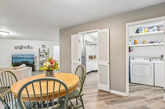 2222 Rome Drive B, Indianapolis, IN 46228