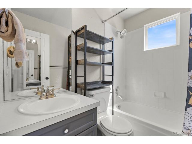 18145 E Alamo Dr, Centennial, CO 80015