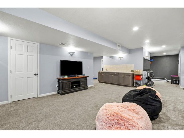 18145 E Alamo Dr, Centennial, CO 80015