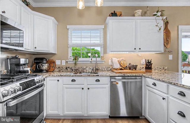 510 LILAC TER NE, Leesburg, VA 20176