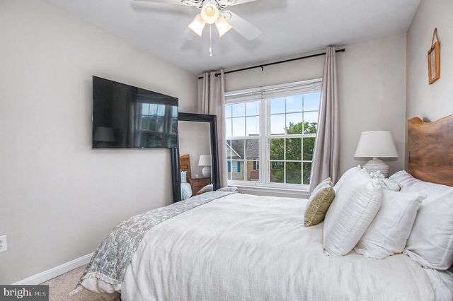 510 LILAC TER NE, Leesburg, VA 20176