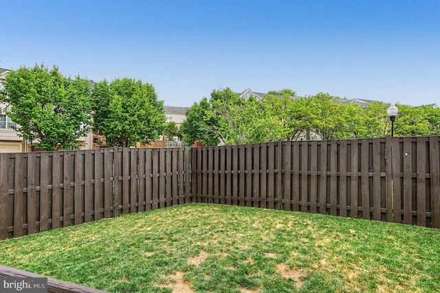 510 LILAC TER NE, Leesburg, VA 20176