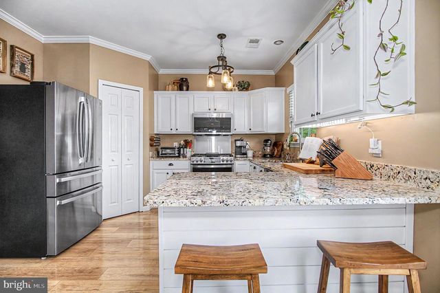 510 LILAC TER NE, Leesburg, VA 20176