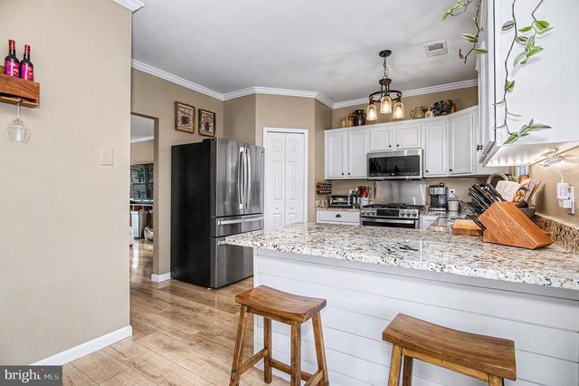 510 LILAC TER NE, Leesburg, VA 20176