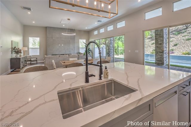 48 Grand Miramar Drive, Henderson, NV 89011