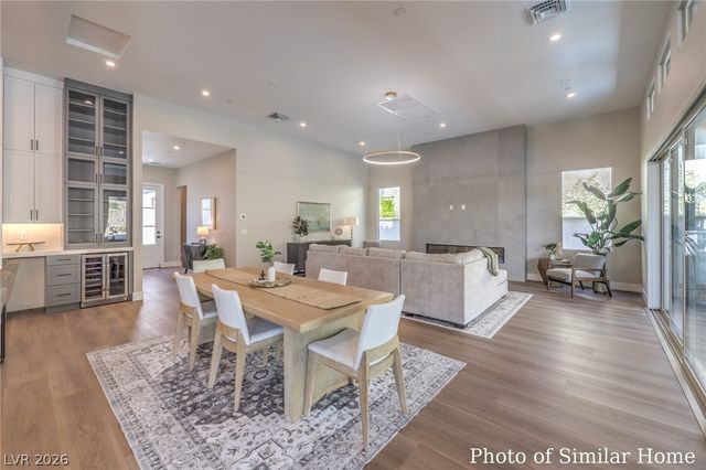 48 Grand Miramar Drive, Henderson, NV 89011