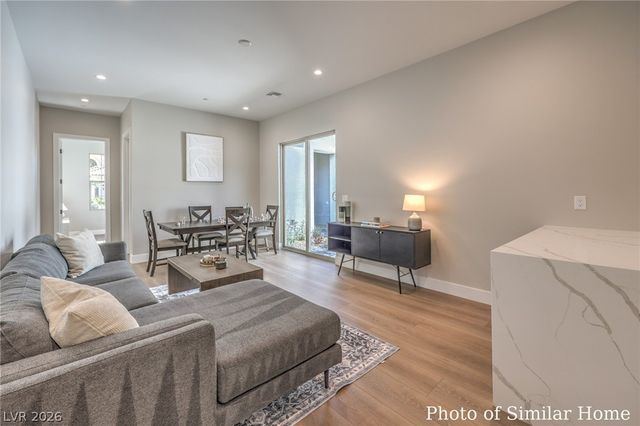 48 Grand Miramar Drive, Henderson, NV 89011