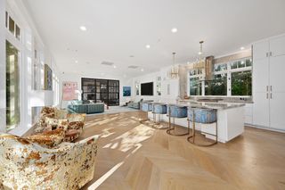 2406 Pemberton PKWY, Austin, TX 78703