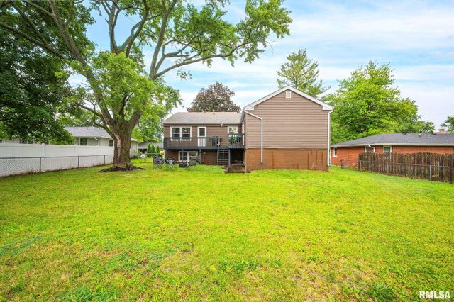 1020 E MADISON Street, Morton, IL 61550