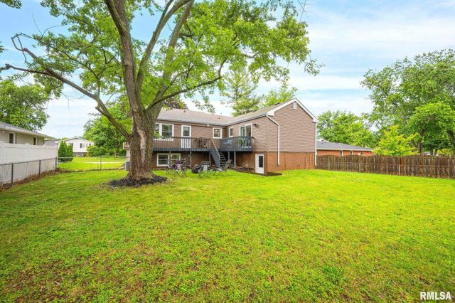 1020 E MADISON Street, Morton, IL 61550
