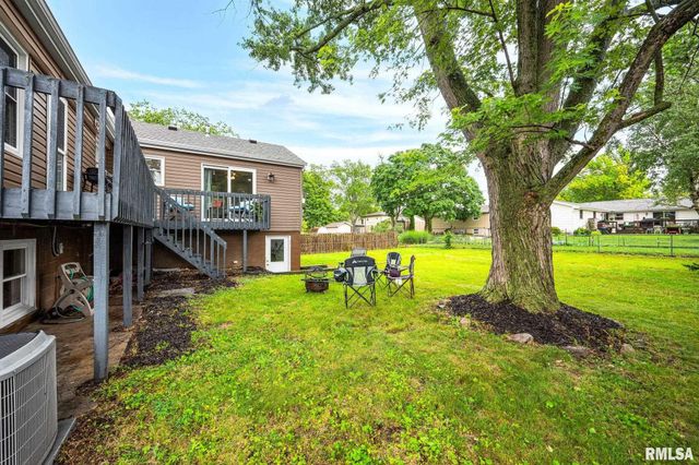 1020 E MADISON Street, Morton, IL 61550