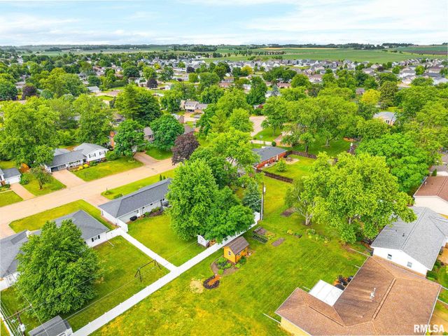 1020 E MADISON Street, Morton, IL 61550