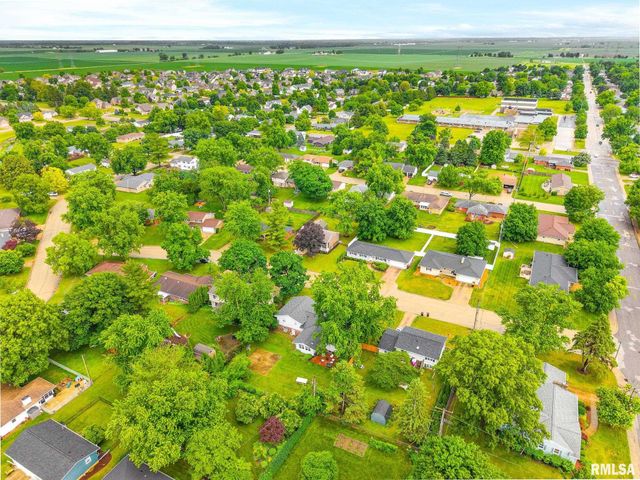 1020 E MADISON Street, Morton, IL 61550