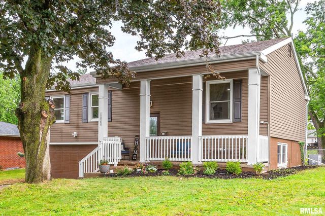 1020 E MADISON Street, Morton, IL 61550