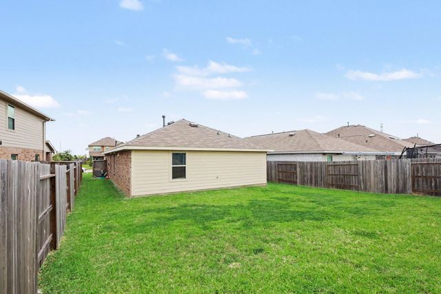 4110 Holland View Lane, Baytown, TX 77521