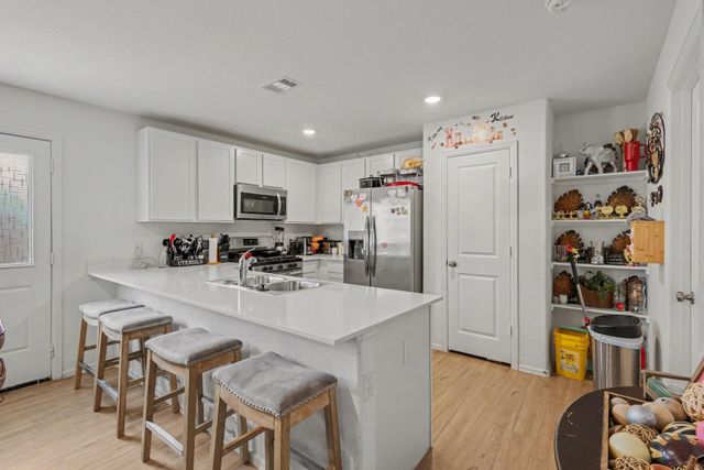 4110 Holland View Lane, Baytown, TX 77521