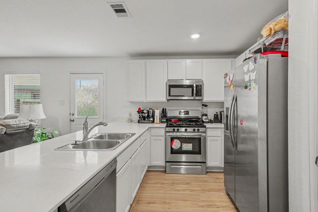 4110 Holland View Lane, Baytown, TX 77521