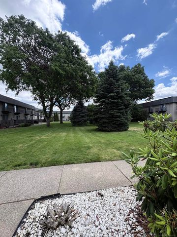 4384 15 Mile Road, Sterling Heights, MI 48310