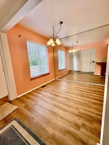 4384 15 Mile Road, Sterling Heights, MI 48310