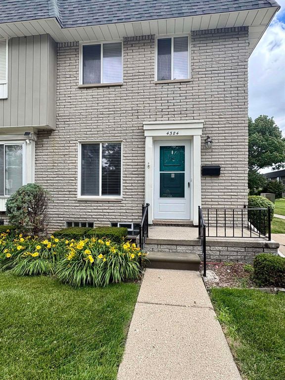 4384 15 Mile Road, Sterling Heights, MI 48310