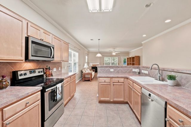 544 ROOSTER RUN, Schertz, TX 78154
