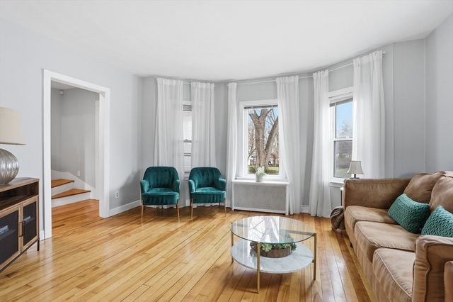 43 Tampa St, Worcester, MA 01604